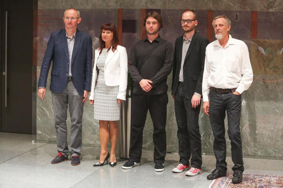 seja dz | Avtor: Saša Despot