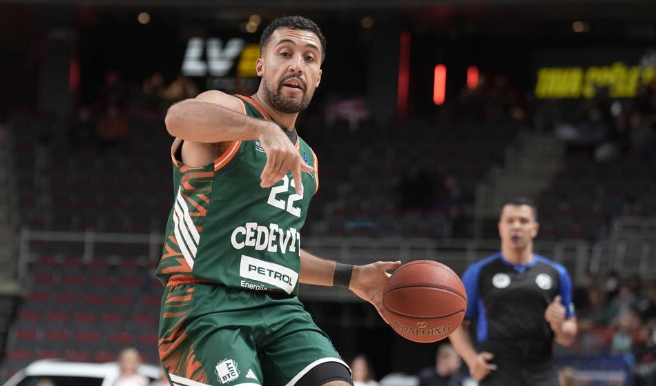 Olimpija še naprej neuspešno lovi prvo evropsko zmago v sezoni