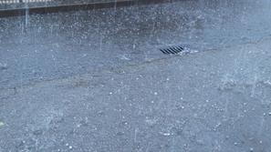 Dež in neurje v Luciji