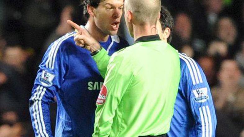 Tudi sodniki nimajo jeklenih živcev.