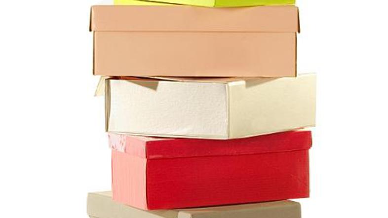 Stvari ne shranjujte v škatle, temveč jih raje podarite.