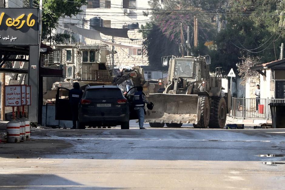 izraelska vojska v kampu Jenin na Zahodnem bregu | Avtor: Epa