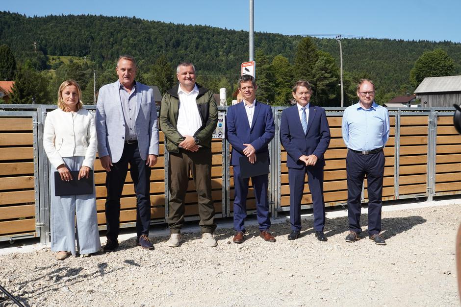 medvedovarni smetnjaki Rakitna | Avtor: Zavod za gozdove Slovenije