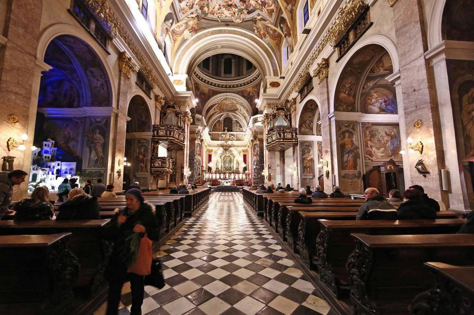 Center Ljubljane na predvečer božiča