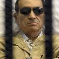 mubarak med sojenjem v kletki