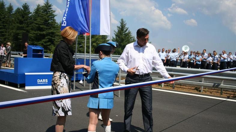 Pahor je ob odprtju odseka 30. junija lani poudaril, da je za izgradnjo zaslužni