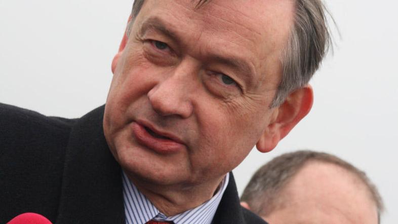 Predsednik države Danilo Türk je danes v Parizu ocenil, da je pokojninska reform