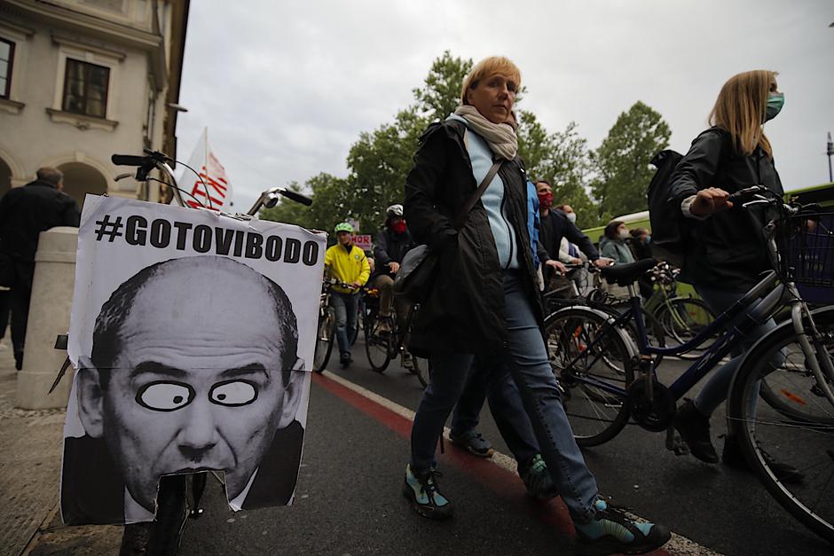 tretji protivladni protest v Ljubljani | Avtor: Saša Despot