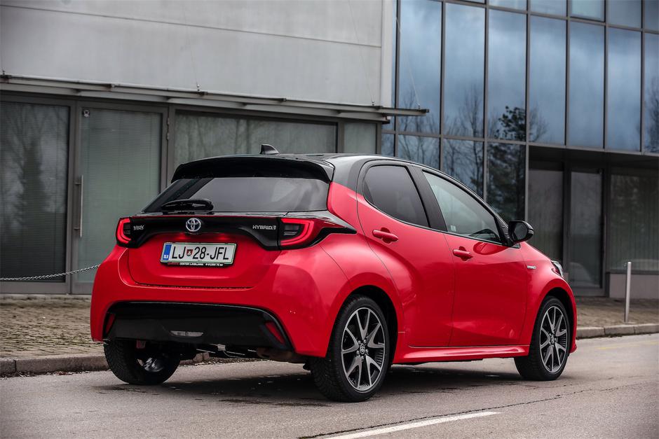 Toyota Yaris Hybrid | Avtor: Saša Despot