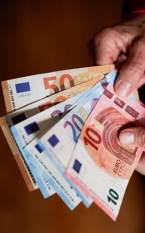 denar, bankovci, gotovina