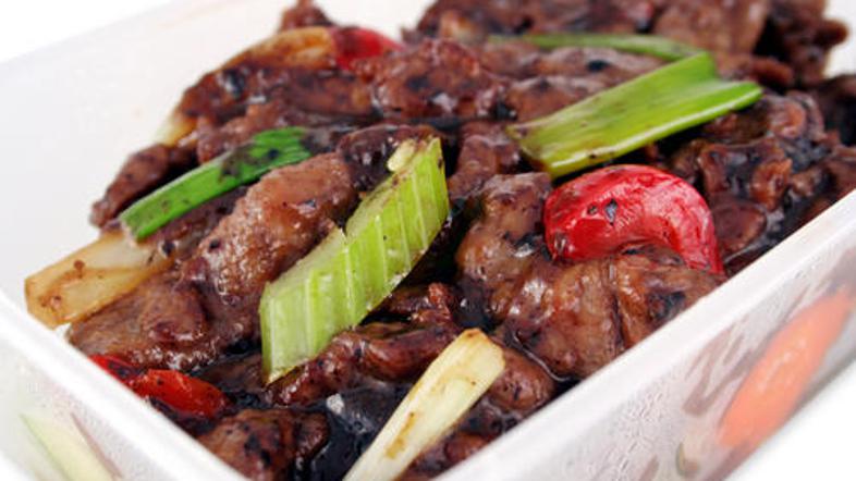 Najstniki so se izgovarjali, da hrana ni bila dostavljena pravočasno. (Foto: Shu