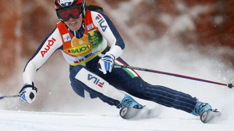 Nadia Fanchini si je v kanadskem Skalnem gorovju prismučala prvo zmago v svetovn