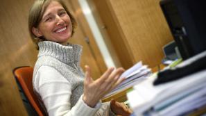 Po oceni Majde Černič Istenič bo število porodov v naslednjih letih padajoče. (F