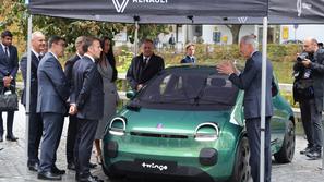 Emmanuel Macron na obisku pri Robertu Golobu