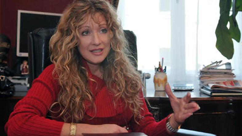 Nujno je, da se postopki zoper družinsko nasilje izpeljejo do konca, čeprav so d