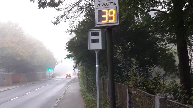 Merilnik hitrosti radar