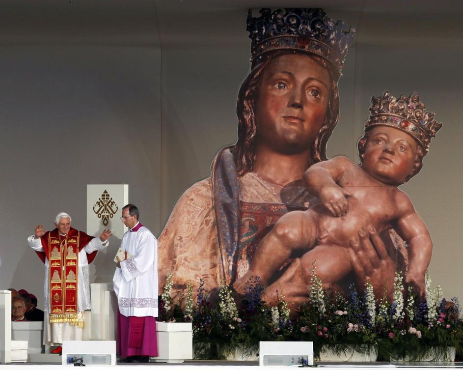 Obisk papeža v Španiji