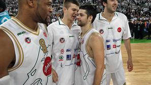 Po zelo pomembni zmagi nad Valencio so košarkarji Uniona Olimpije brez izstrelje