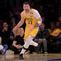 Luka Dončić dres 77 lakers