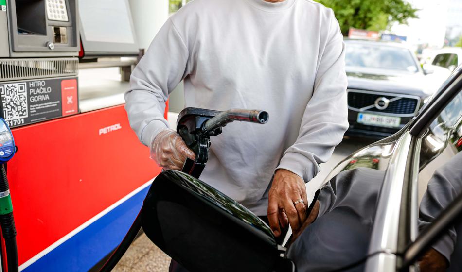 S torkom nove cene goriv, toliko dražje se bomo vozili