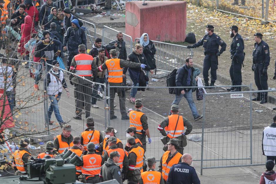 begunci | Avtor: Saša Despot