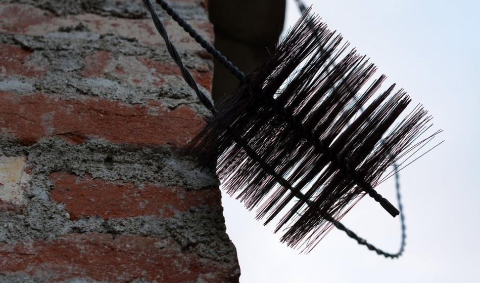 Če vam je na vrata pozvonil dimnikar in želel od vas denar, preberite tole