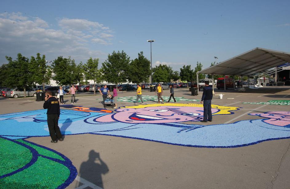 zamaški karikatura btc