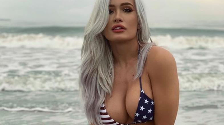 Scarlett Bordeaux
