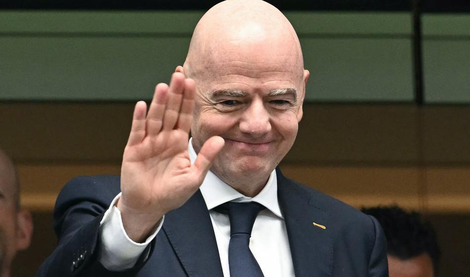 Infantinu hrbet obrnil še njegov podpredsednik