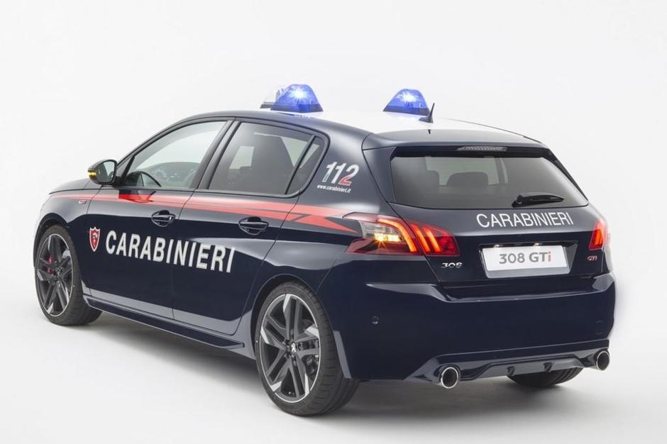 Peugeot 308 GTi | Avtor: Arma dei Carabinieri