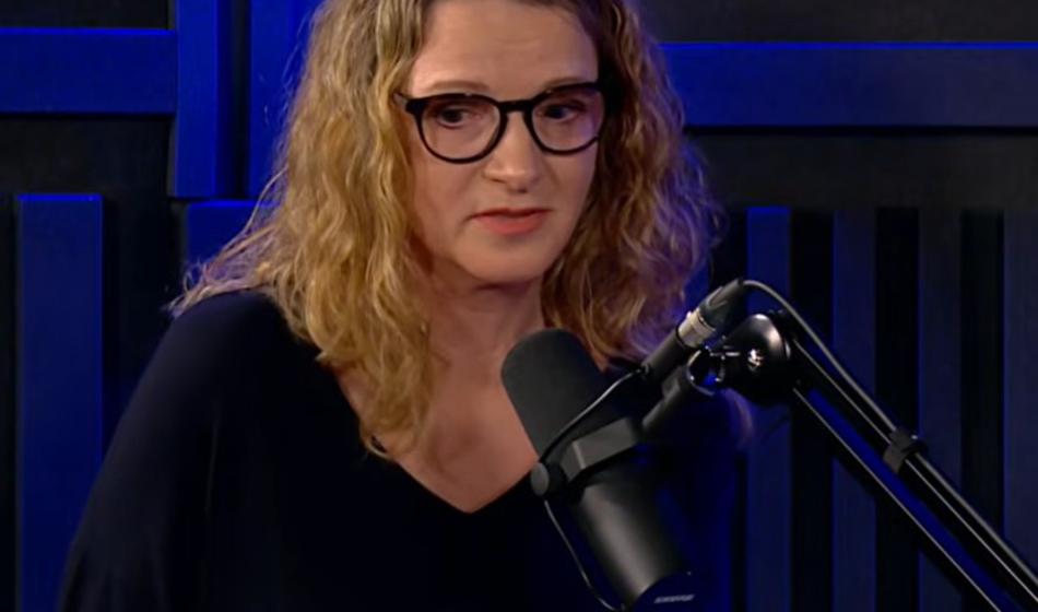 Bronja Žakelj: Ne le mladost, neverjetna je tudi njena ločitvena zgodba …