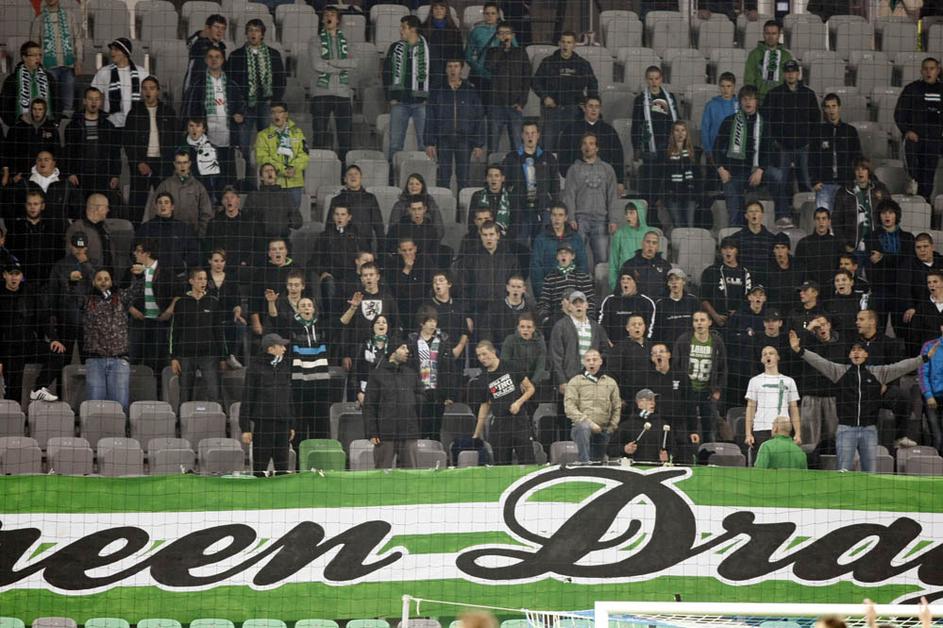 Mura Olimpija navijači Green Dragons