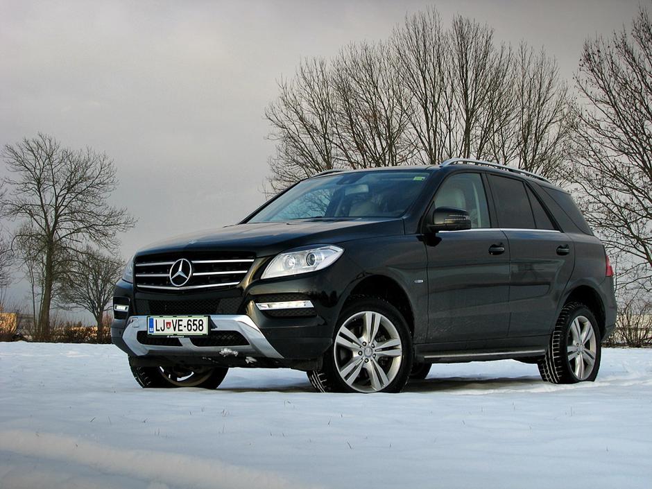 Mercedes-benz ML | Avtor: Andrej Leban