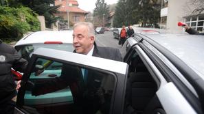Ivo Sanader se je na sodbo odpeljal s taxijem.