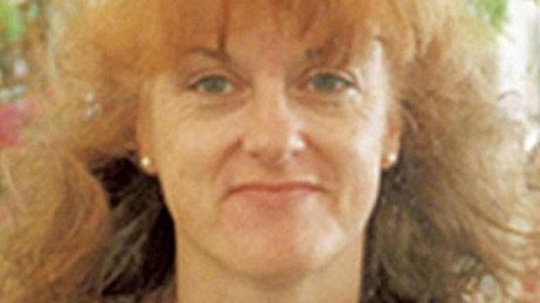 54-letno Lindo so našli pet dni po umoru. Bila je naga, a prekrita z listjem. Li