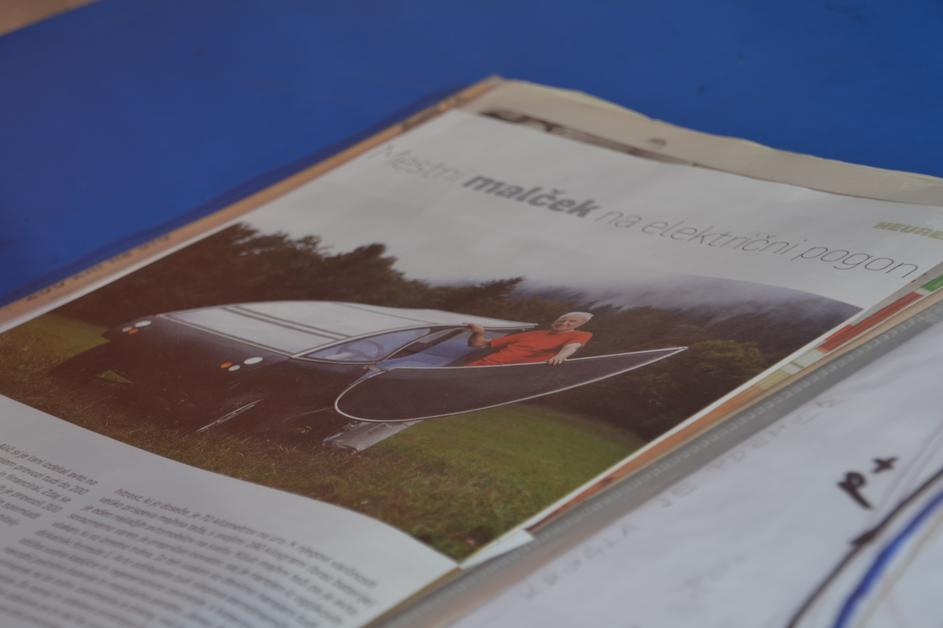 Slovenski električni e-avto