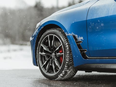 Goodyear UltraGrip Performance 3