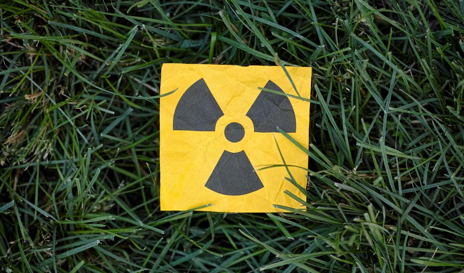 Strokovnjaki po najdbi radioaktivnega predmeta pri Pivki: To v Sloveniji ni običajno!