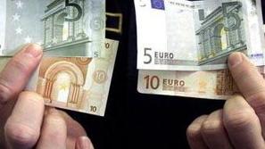 V Sloveniji je vedno več ponarejenih evrov.