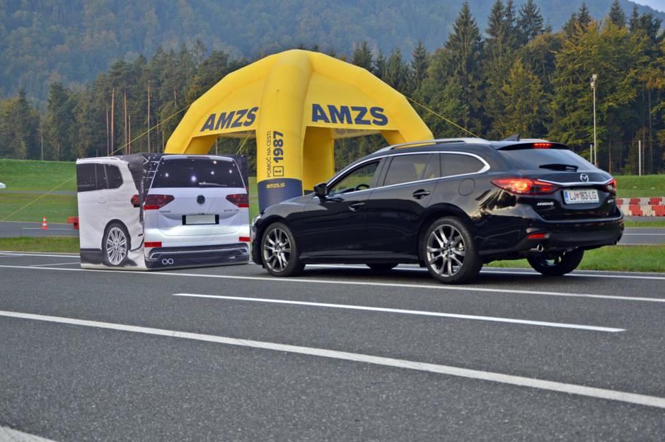 Test AEB samodejnega zaviranja na Vranskem | Avtor: Andrej Leban