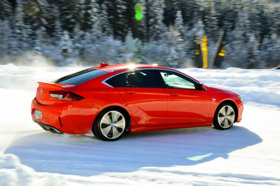 Opel trening zimske vožnje | Avtor: Andrej Leban