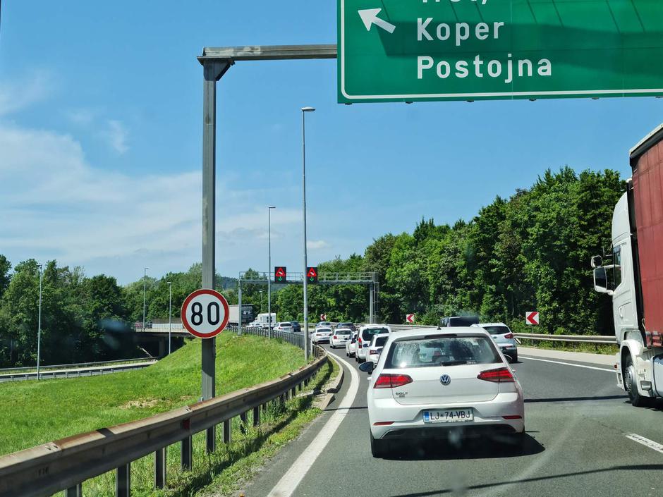 Gneča na avtocesti | Avtor: Bralec