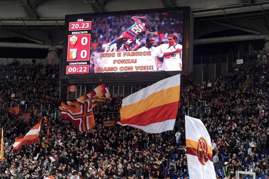 Abidal Muamba Roma Genoa Olimpico Rim sporočilo podpora semafor Serie A