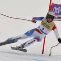 Lara Gut je v St. Moritz znova prišla do stopničk in prve zmage v svetovnem poka
