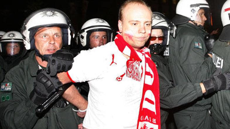 Navijači Poljske veljajo za izjemno vročekrvne.