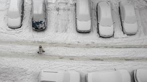 Zasneženi avtomobili 