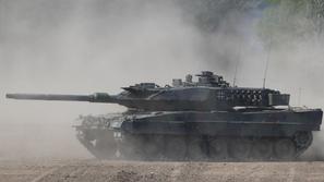 tank leopard 2