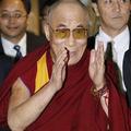Dalajlama se bo posvečal le še duhovnim zadevam. (Foto: Reuters)