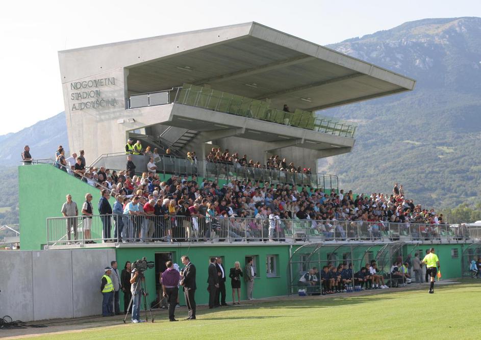 stadion, ajdovščina
