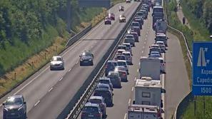 Prometna nesreča, zastoj, obalna hitra cesta